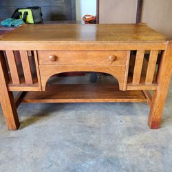 Wooden Custom Made Home Office Desk $250 (Good Condition)