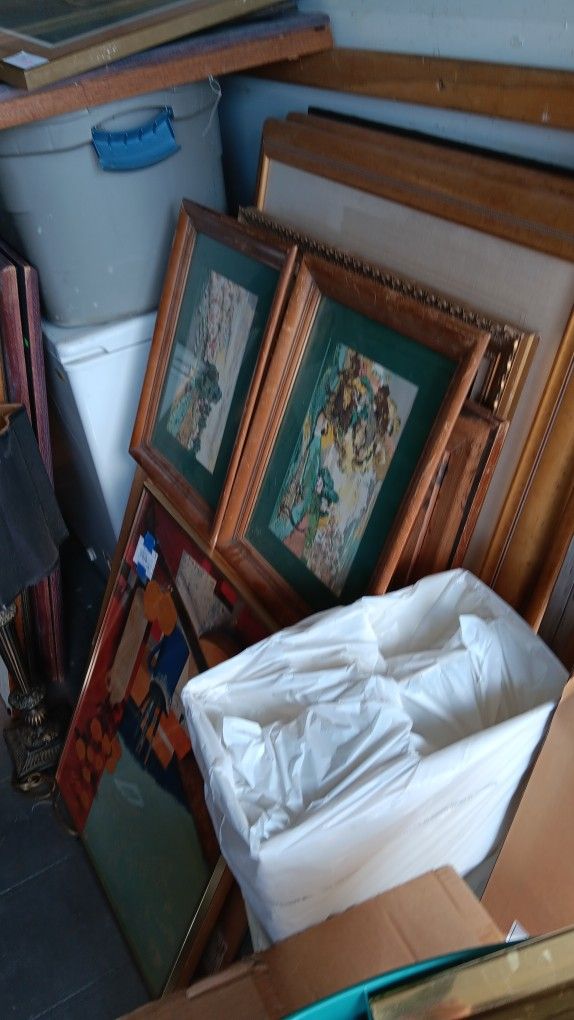 Estate Sale Uhaul. Cave Creek and Hatcher