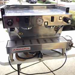 Commercial Espresso Machine – La Marzocco Linea 2EE – $3,500 – Vancouver, WA