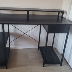 Black Computer Desk