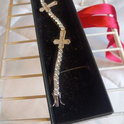 Woman's Gorgeous Bracelet 