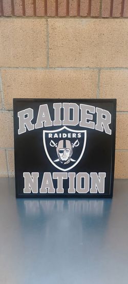 RAIDERS 🏈 FLUORESCENTSIGN . DODGERS & ANGELS BOBBLEHEADS AVAILABLE.( ALSO PLENTY OF NEON SIGNS / LIGHTS AVAILABLE FOR SALE ) TAP HANDLES