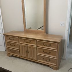Dresser and Nightstand 