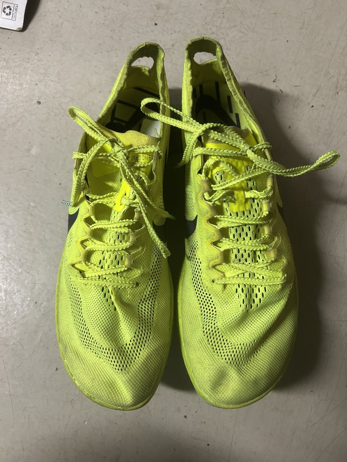 track spikes