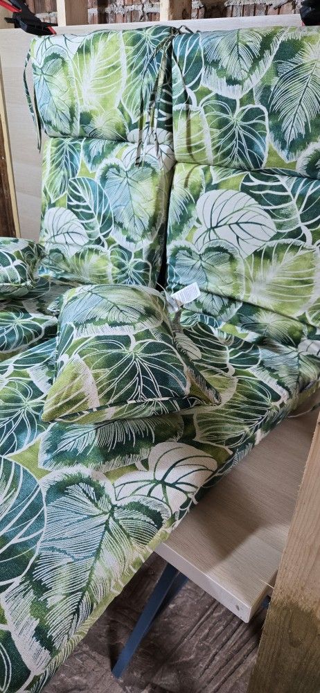 Outdoor Furniture Cushion Set