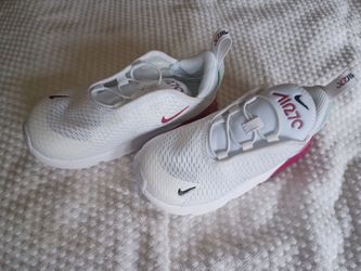 Kids shoes Nikes girls
