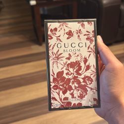 Gucci Perfume