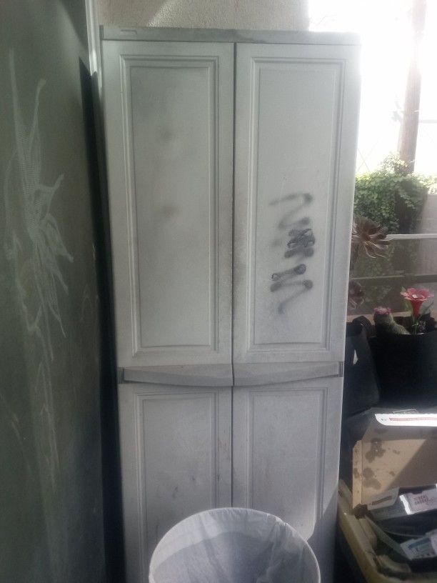 Small Dirty Shed 