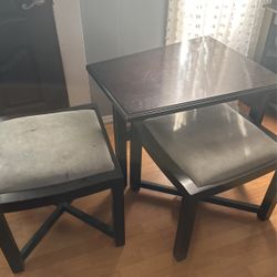 3 PCs Table Set
