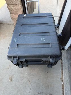 Pelican 1730 transport case equipment case