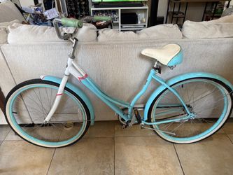 Schwin Women’s Beach Cruiser
