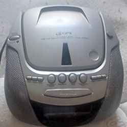 Electric Radio Clock/CD Player 