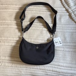 Lululemon Adjustable Mini Shoulder Bag 