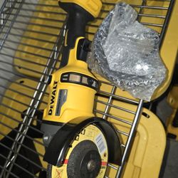 Dewalt 60 Volt Reciprocating Saw With Manual never used Tool Only