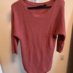 Sweater Size XS - Pickup From Northridge Area