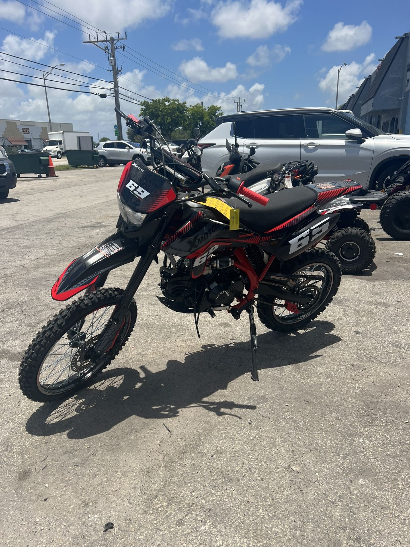 Dirt bike
