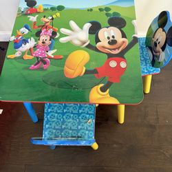 Mickey Mouse Table Set
