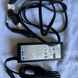 AC Adapter