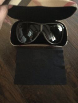 Burberry sunglasses