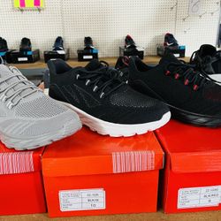 Beautiful Man Tennis Shoes $20