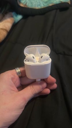 AirPods