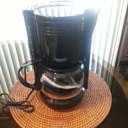 New Coffee Maker In Excellent Condition Serious Buyers And FIRM Offers Only I Don't Have The Box Also Mat Not Included Serious Buyers And FIRM Offers 