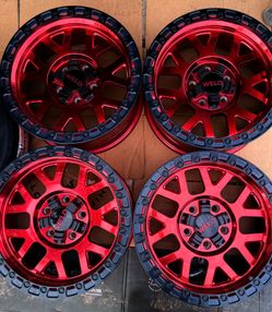 (SALE) 5 NEW JEEP 17x9J Red & Black WELD Wheels Red and Black