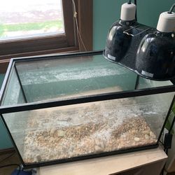 10 Gallon Fish Tank With Heat And  UV 