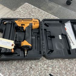 BOSTITCH Brad Nailer Kit, 18GA, Smart Point, Pneumatic With Case 