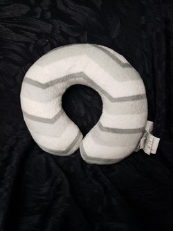 Infant neck pillow Thumbnail