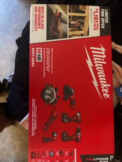 Milwaukee M18 6-Tool Combo Kit 2697-26XC