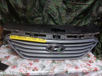2015-17 Hyundai Sonata Grill