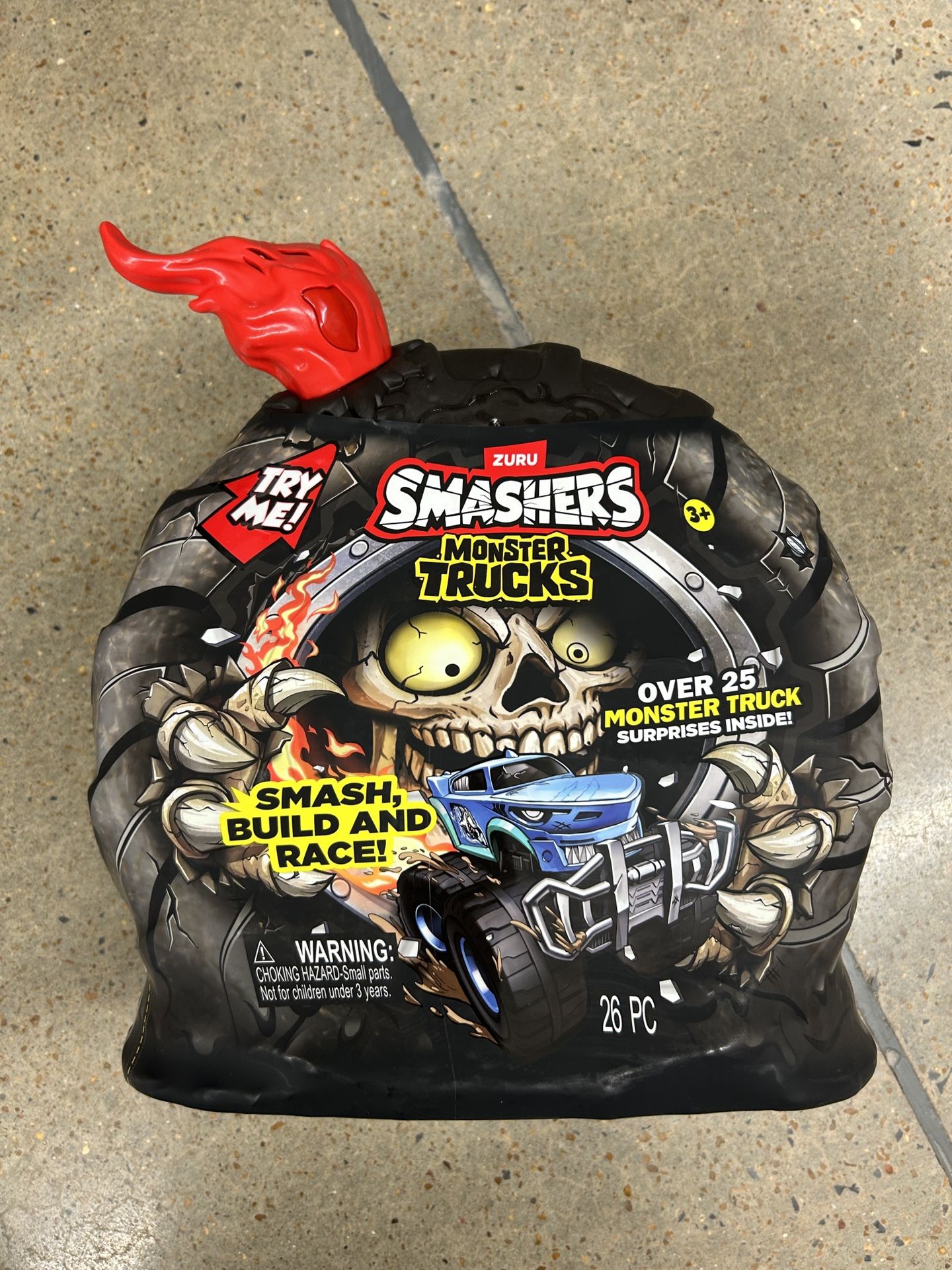NWT Zuru Smashers Monster Trucks Toy Set