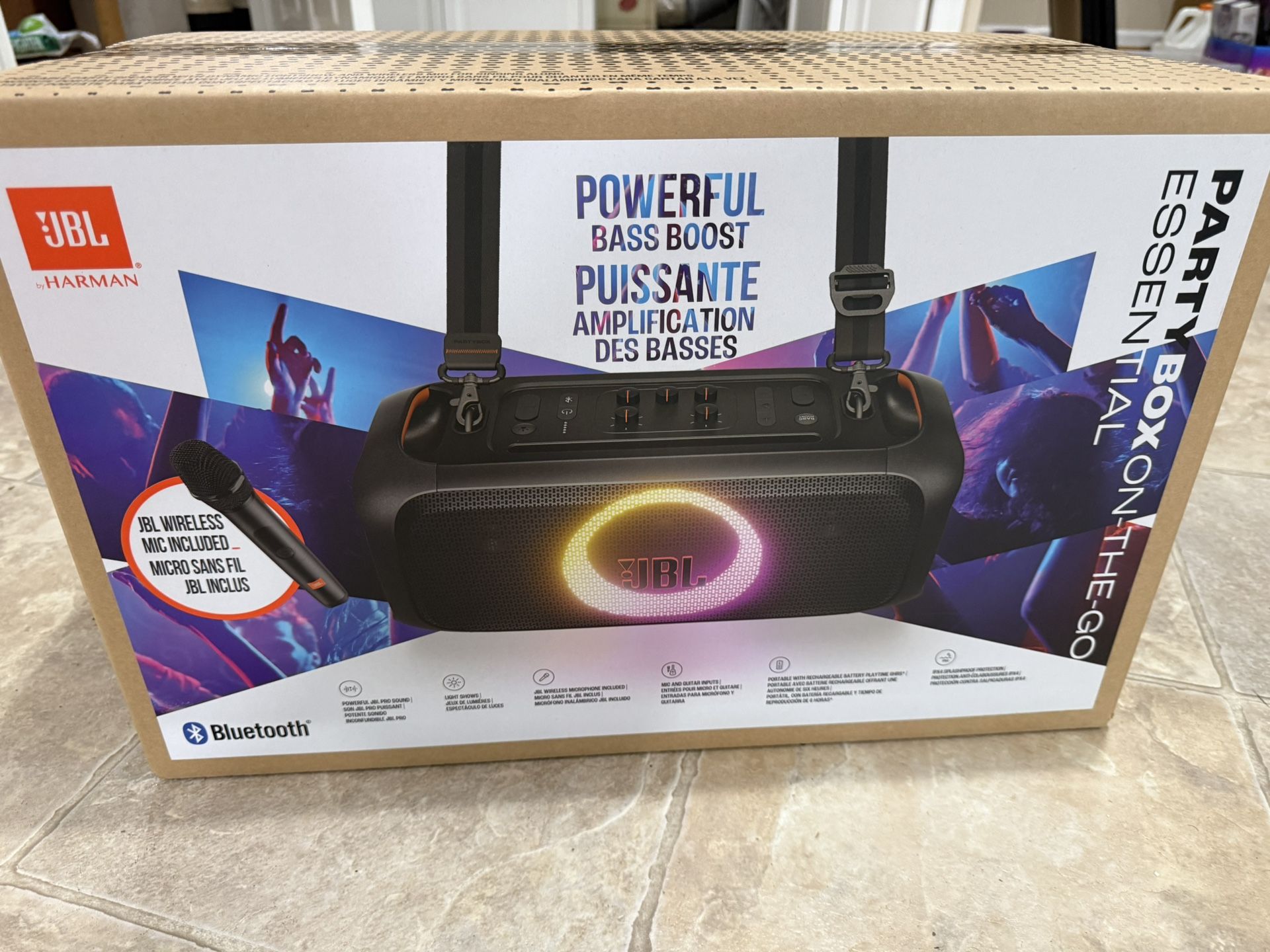 JBL Jukebox With Microphone 