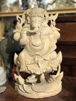 Crocodile wood Ganesh