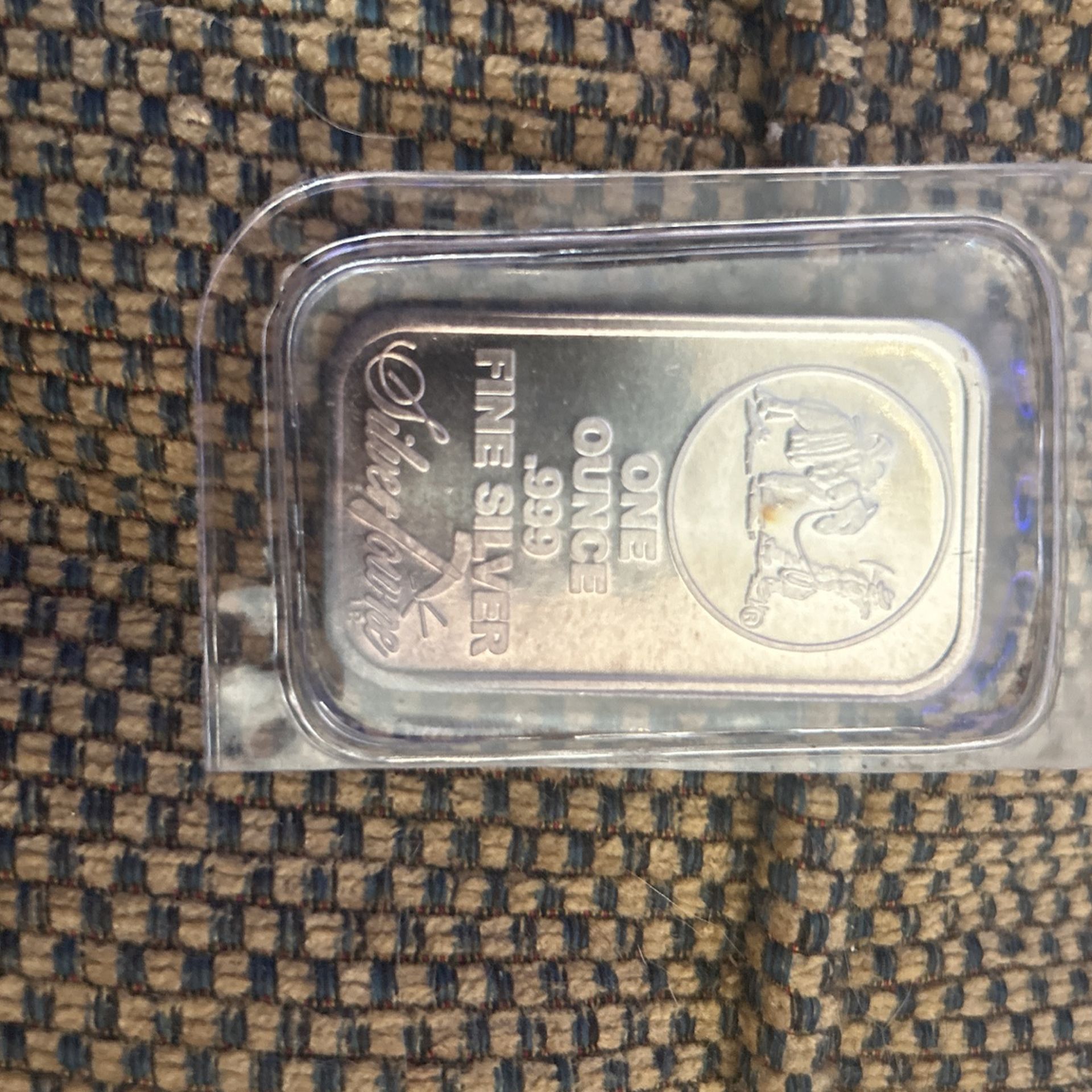 One Ounce Of Fine Silver 