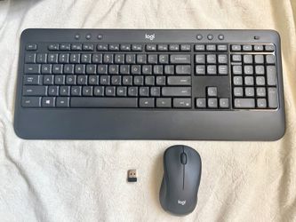 Logitech MK540 Advanced Wireless Keyboard and Mouse Combo