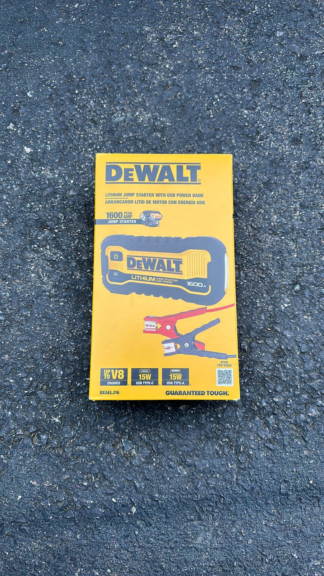 DeWalt Jump Starter With USB Power Bank