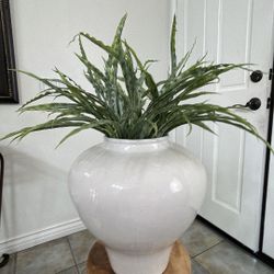 Ceramic Ginger Jar with Lid