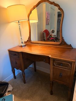 Vanity Table