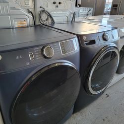 GE Washer And Dryer Front Load Set Large Capacity