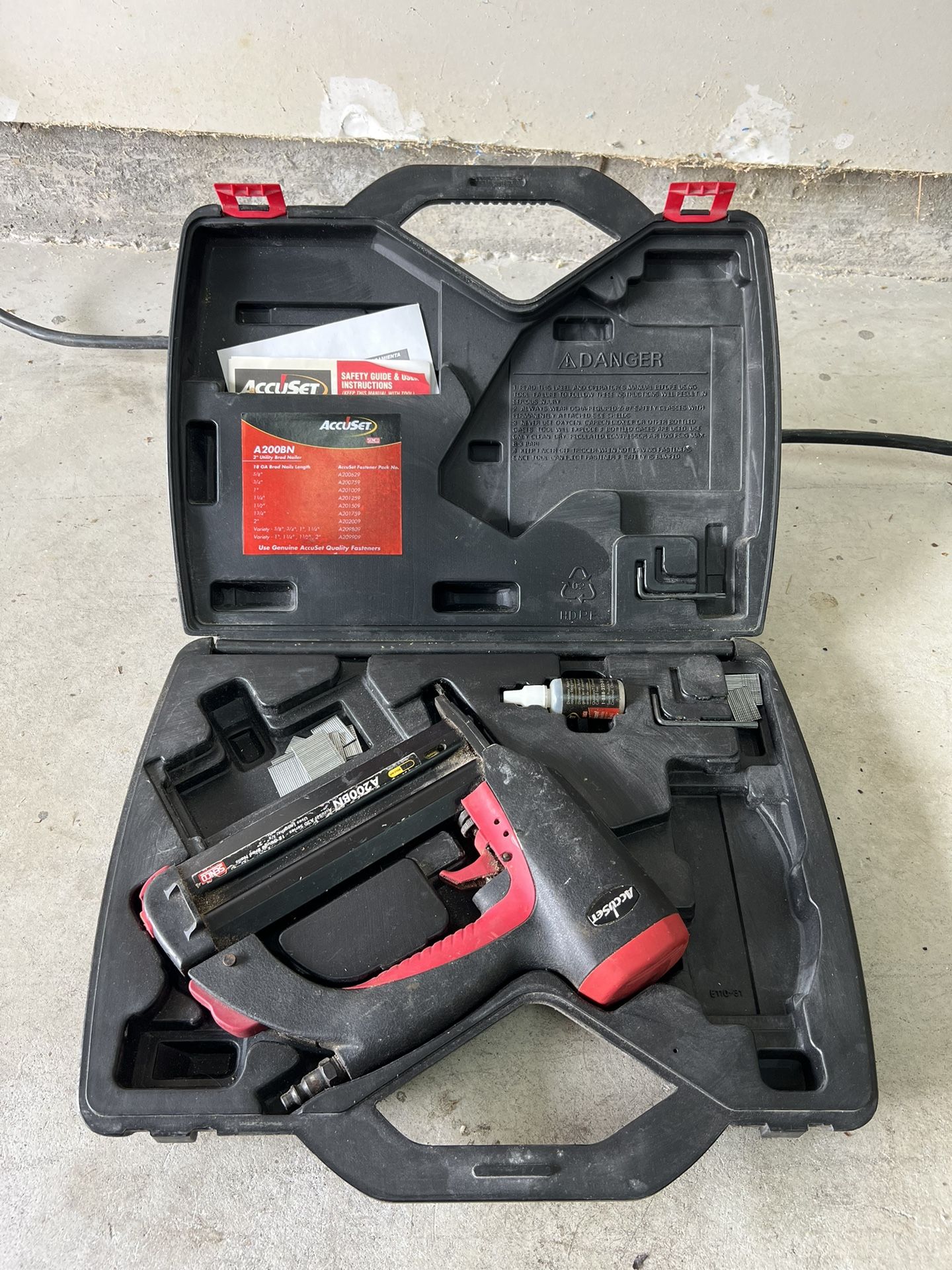 Accuset 18 Gauge Finish Nailer
