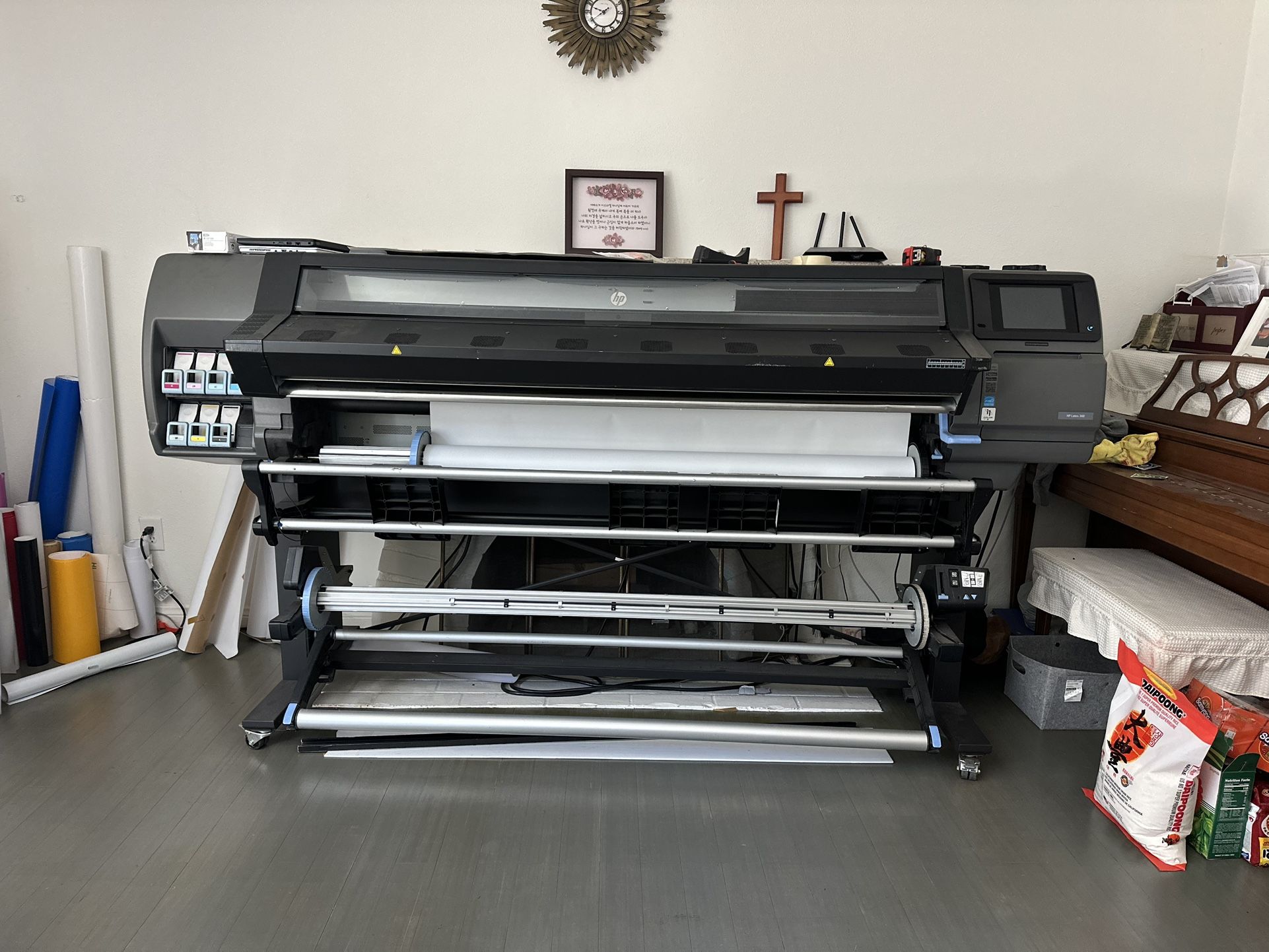 64” HP Latex 360 LARGE FORMAT PRINTER