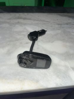 Wireless in-Car Bluetooth FM Transmitter Radio Adapter