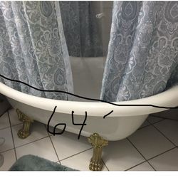 SLIPPER CLAWFOOT TUB LIONS PAW FEET 