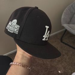 LA dodgers 2020 world series champions hat 7  5/8