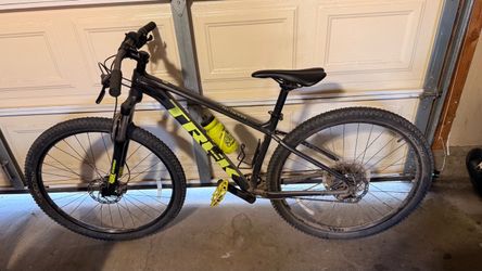 Trek Marlin Mountain Bike