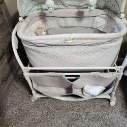 Bassinet 