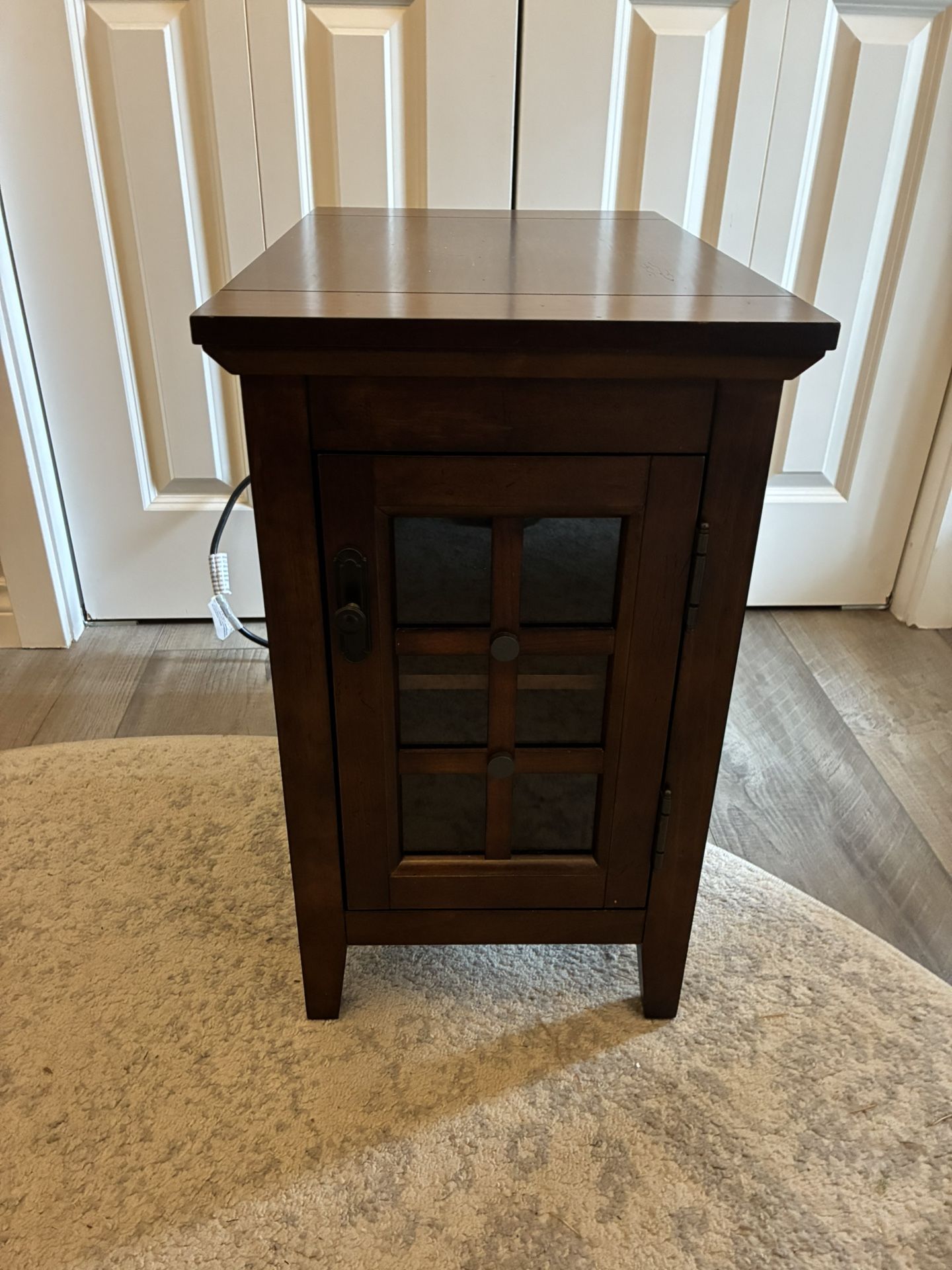 End Table With Receptacles andUSB ports