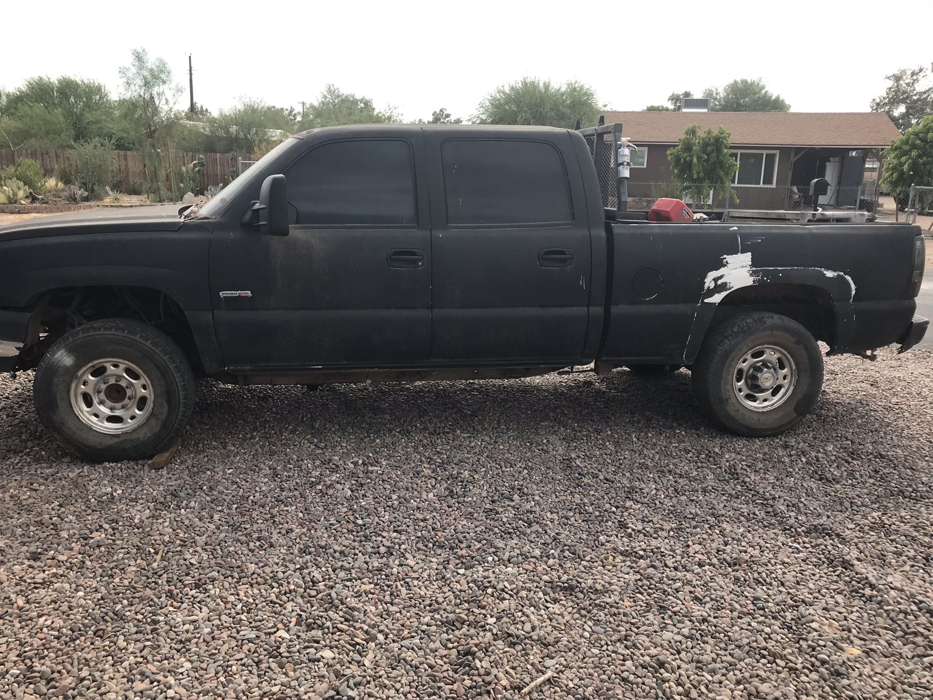 2004 Chevy 2500 HD part out